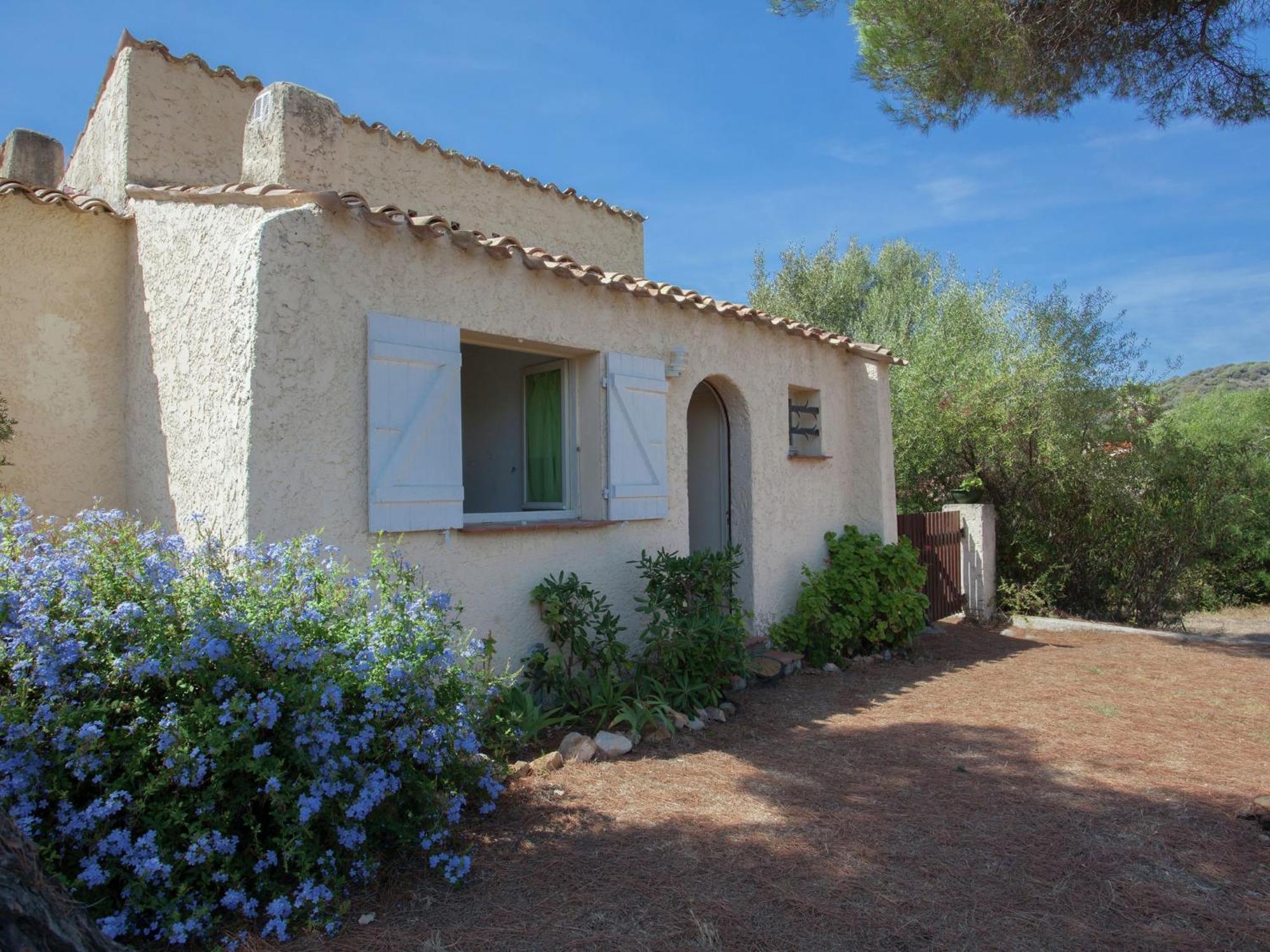 Cosy Holiday Home In Carg Se Corse Du Sud Near Sea Cargèse Buitenkant foto